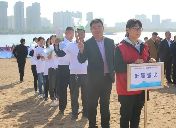 沂蒙雪尖方隊(duì)助力放魚(yú)節(jié)